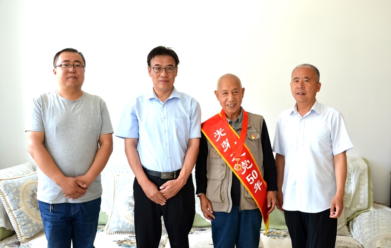聆聽初心故事   賡續(xù)精神血脈